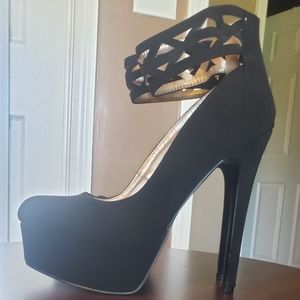 Charlotte Russe Platform Pump
